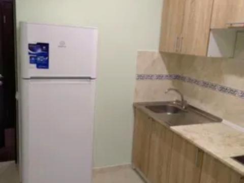 комерційна за адресою Ювілейна, 7