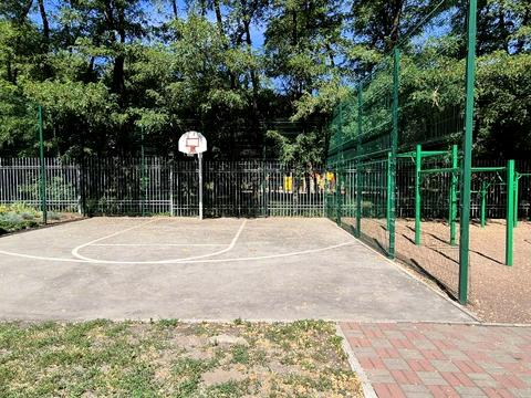 квартира за адресою Авіаконструктора Ігоря Сікорського вул. (Танкова), 1
