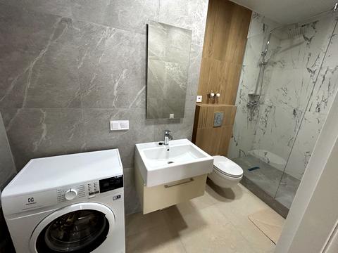 квартира за адресою Дніпровська набережна вул., 19-А