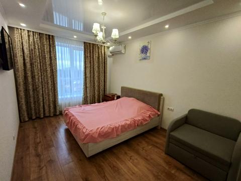 квартира за адресою Бакинська вул., 1