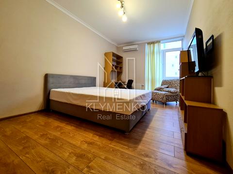 квартира за адресою Регенераторна вул., 4
