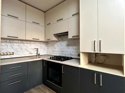 квартира за адресою Державності вул., 114в