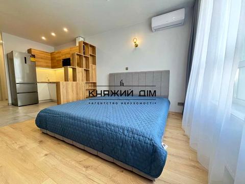 квартира за адресою Дніпровська набережна вул., 17В