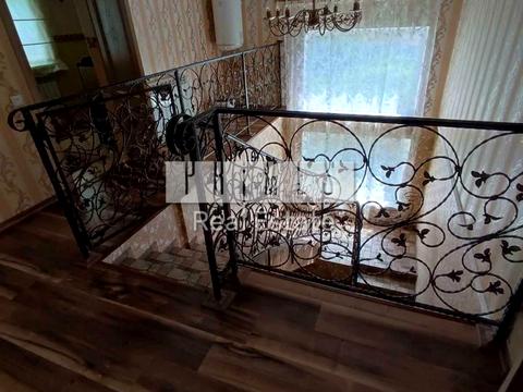 будинок за адресою Героїв України вул.