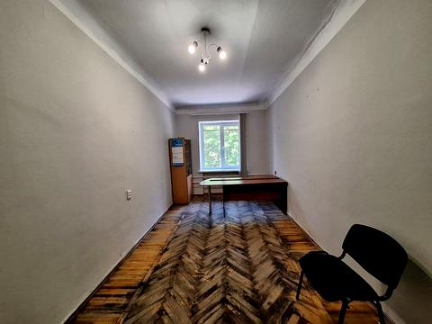 комерційна за адресою Богдана Хмельницького просп. (Героїв Сталінграда), 106А