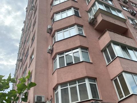 квартира по адресу Феодосийская ул., 1
