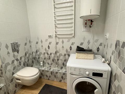 квартира по адресу Драгоманова ул., 10