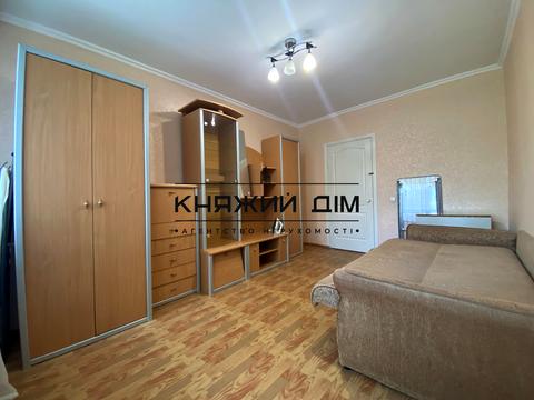 квартира за адресою Нижньоюрківська вул., 4