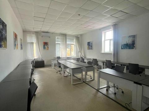 коммерческая по адресу Вадима Гетьмана ул., 3