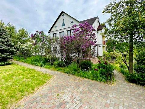 дом по адресу Молодіжна, 1