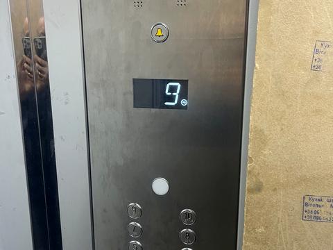 квартира за адресою Льотна вул. (Червоногвардійська), 37а