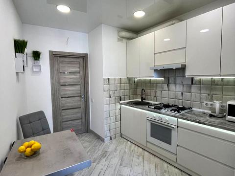 квартира по адресу Черновола просп. (700-летия Львова), 16д