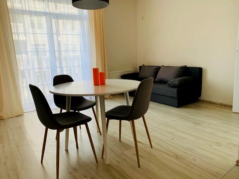 квартира за адресою Михайла Максимовича вул. (Онуфрія Трутенка), 28-Б