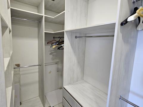 квартира за адресою Соборності просп. (Возз'єднання), 30