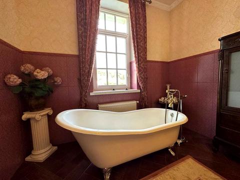 будинок за адресою вулиця Кошового