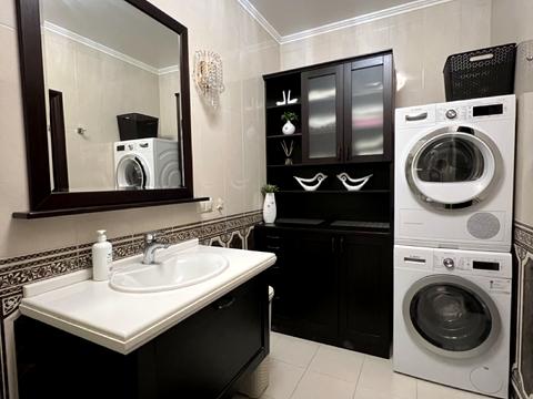 будинок за адресою Валова вул.