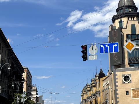 комерційна за адресою Велика Васильківська вул. (Червоноармійська), 13/1