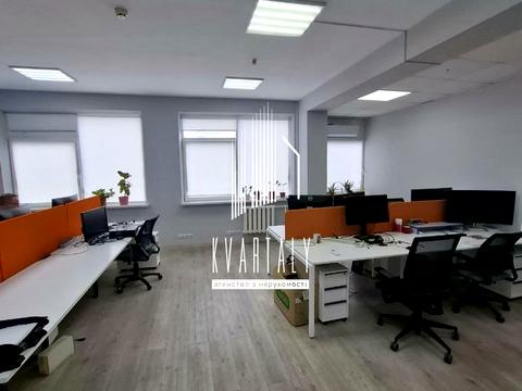 коммерческая по адресу Леси Украинки бульв., 34