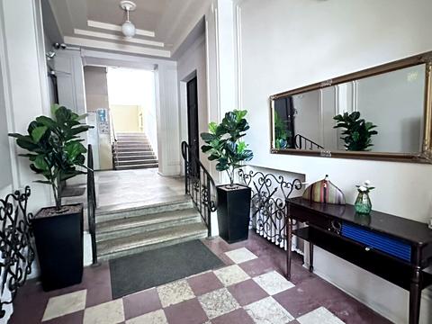 квартира за адресою Пилипа Орлика вул., 6