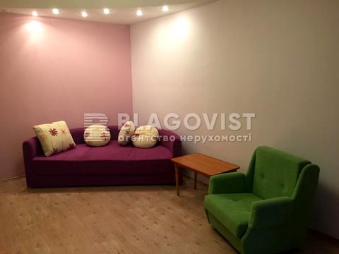 квартира за адресою Саперно-Слобідська вул., 8