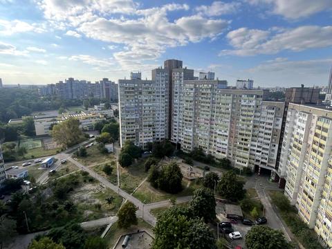 квартира за адресою Академіка Заболотного вул., 52