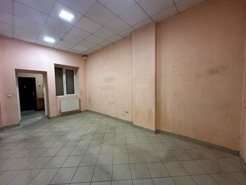 комерційна за адресою Вовчинецька вул., 68