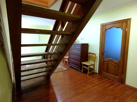 будинок за адресою Центральна, 56