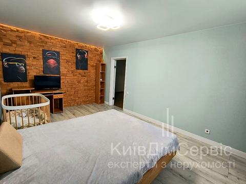 квартира за адресою Сергія Данченка вул., 5