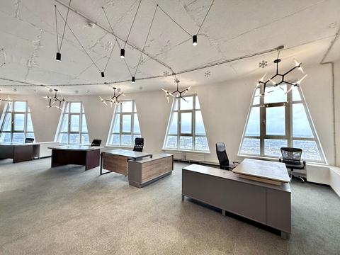 комерційна за адресою Кловський узвіз, 7a