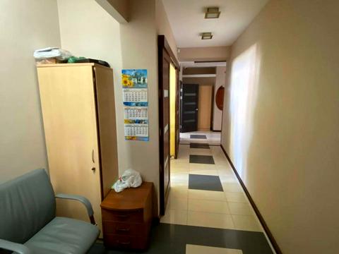 комерційна за адресою Дмитрівська вул., 52-Б