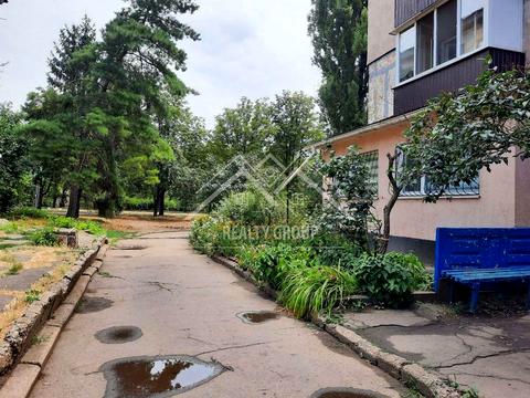 квартира за адресою Федора Караманиць вул. (Ватутіна), 32