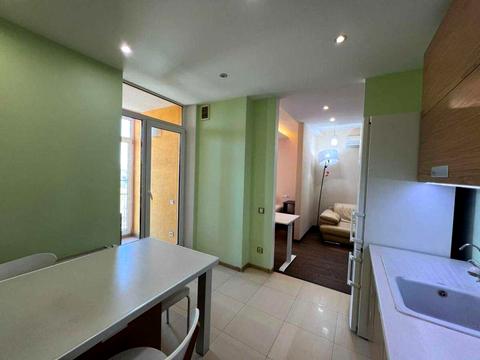 квартира за адресою Регенераторна вул., 4 к8