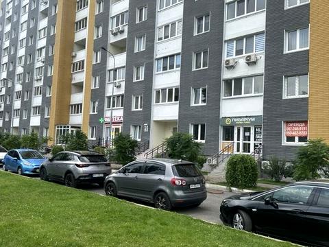 квартира за адресою Миколи Вінграновського вул., 2