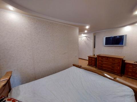 квартира за адресою Космонавтів вул., 94