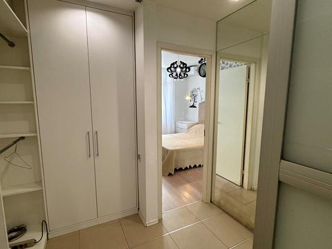 квартира за адресою Верховинна вул., 37