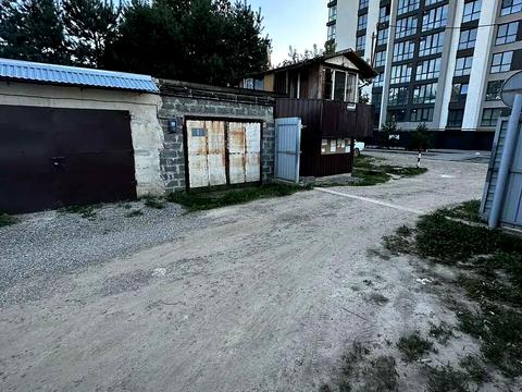 паркомісце за адресою Хіміків вул., 39