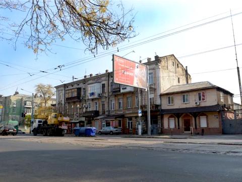 комерційна за адресою Прохоровська вул., 17