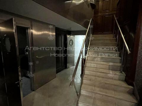 комерційна за адресою Панаса Мирного вул., 8