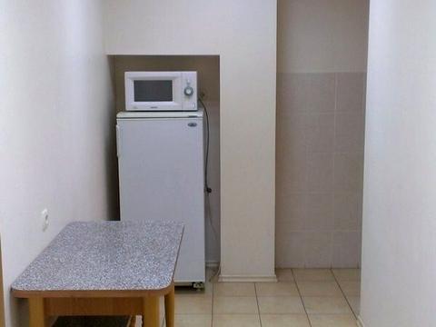 комерційна за адресою Київ, Почайнинська вул., 23