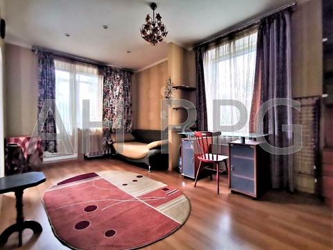 квартира по адресу Воскресенский просп. (Перова), 9