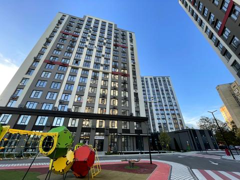 квартира за адресою Любомира Гузара просп. (Космонавта Комарова), 9-б