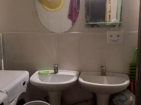 кімната за адресою Азербайджанська вул. (Бакинських Комісарів), 8-Б