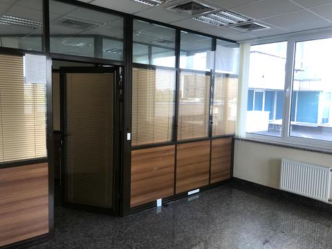 комерційна за адресою Юрія Шумського вул., 1-А