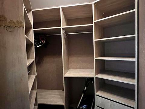 квартира за адресою Зарічна вул., 1-В
