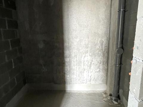 квартира за адресою Салютна вул., 2к21