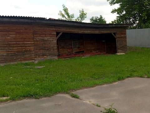 коммерческая по адресу Центральна, 4