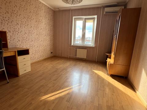 квартира за адресою Червоної Калини просп. (Володимира Маяковського), 69