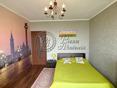 квартира за адресою Богатирська вул., 6-А