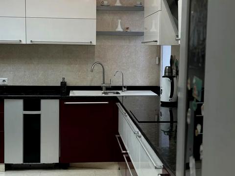 будинок за адресою Янтарна, 28