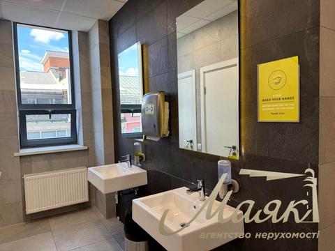 комерційна за адресою Сім'ї Прахових вул. (Гайдара), 58